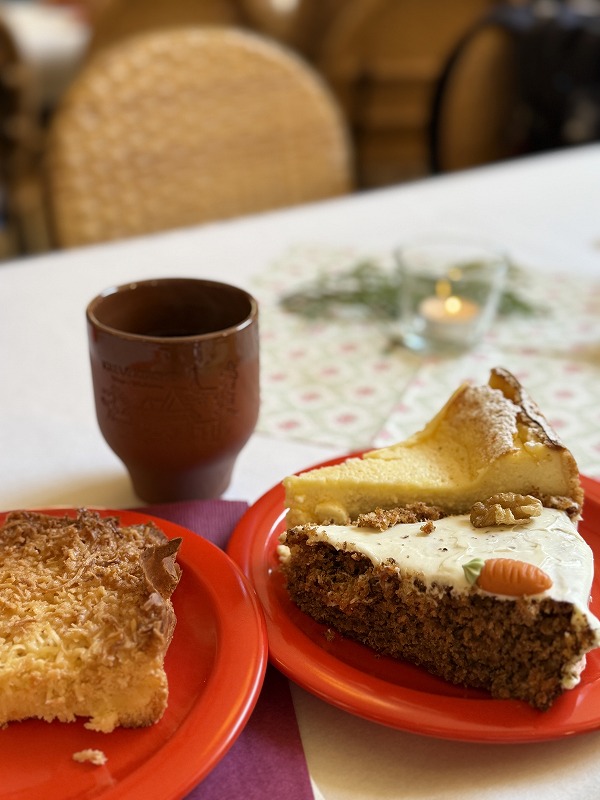 チーズケーキとキャロットケーキとナッツ系