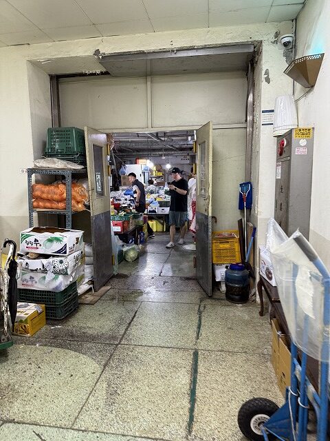 勇気を出して奥へと進む