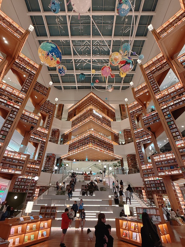 ピョルマダン図書館