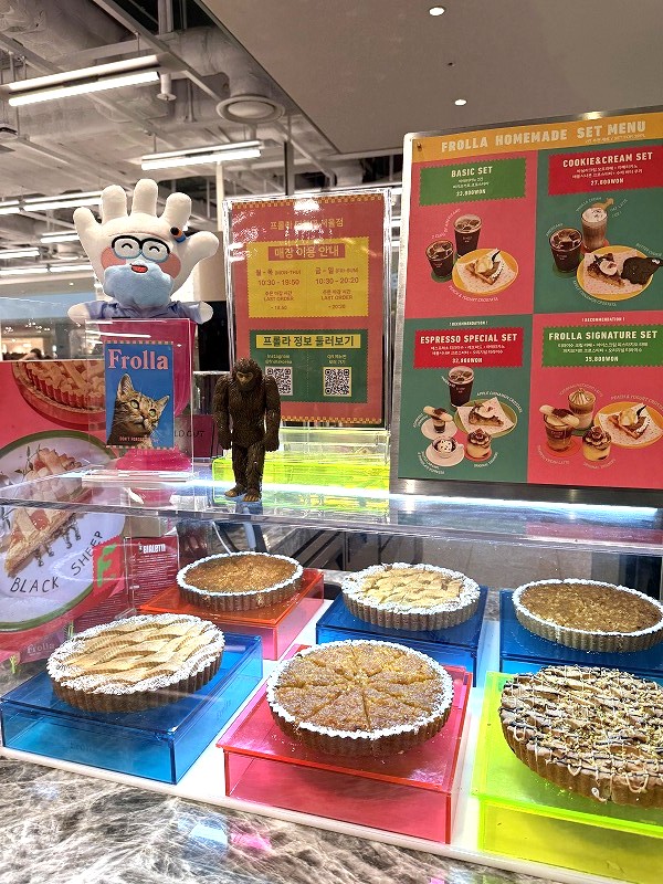 Frollaというカフェ✕雑貨店