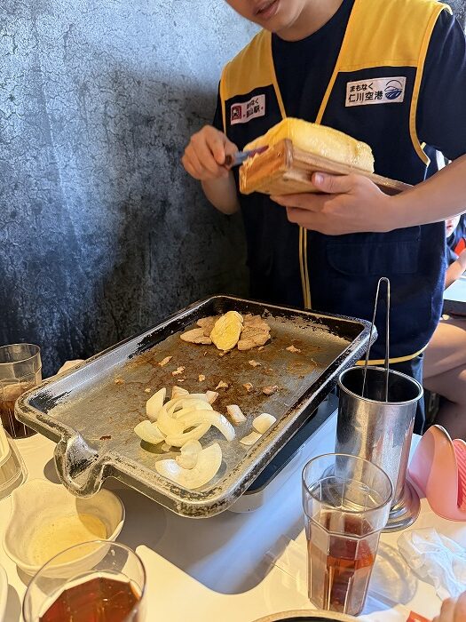 焼肉にラクレットチーズ