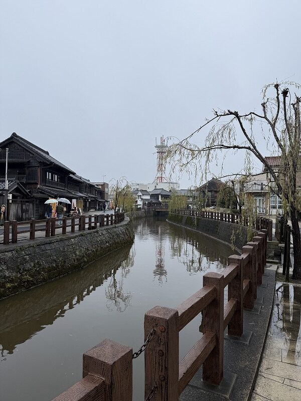 曇天の佐原の眺め
