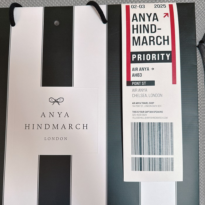 ラゲージタグっぽいアニヤ！