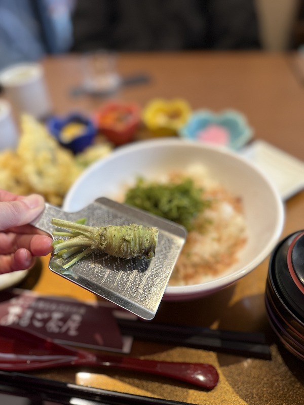 わさび丼＆天ぷら盛り合わせ