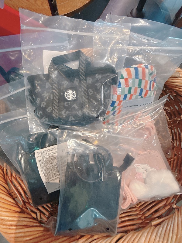 Starbucksミニミニ漁師バッグ