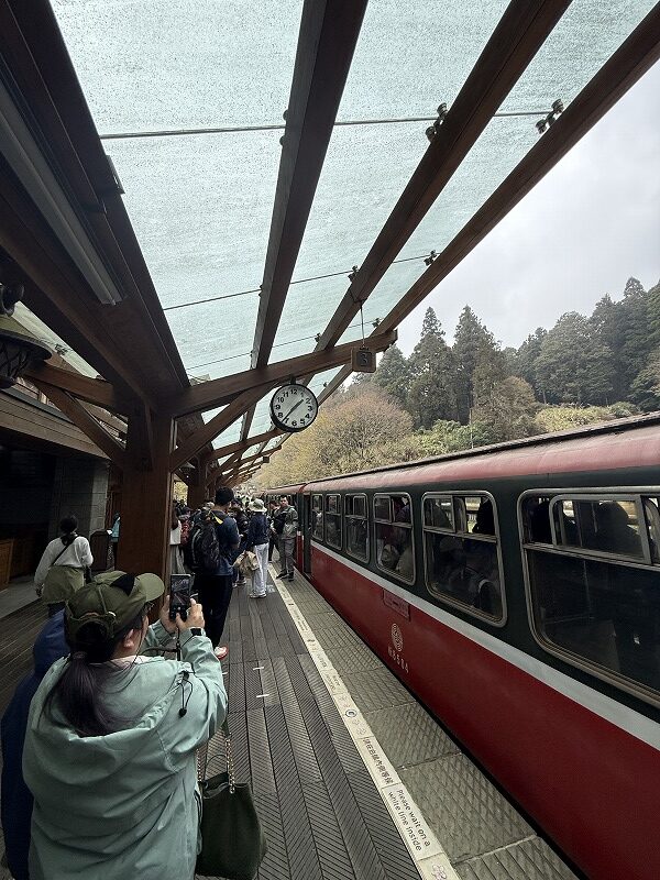 沼平駅はこじんまり