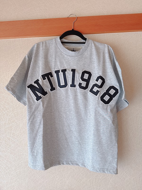 国立台湾大学　NTU1928ロゴＴシャツ