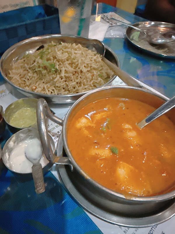 カレーもライスも種類豊富