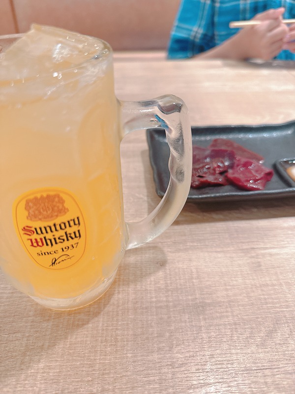 馬レバ刺しとデコポンハイボール